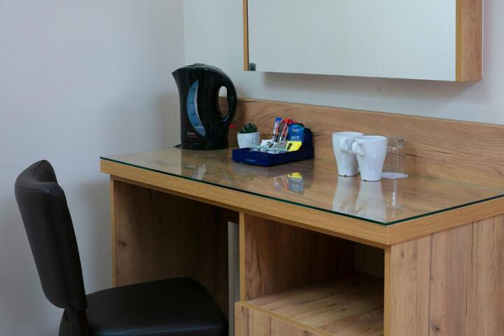 Photo 6