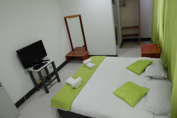 Room 16 of 46