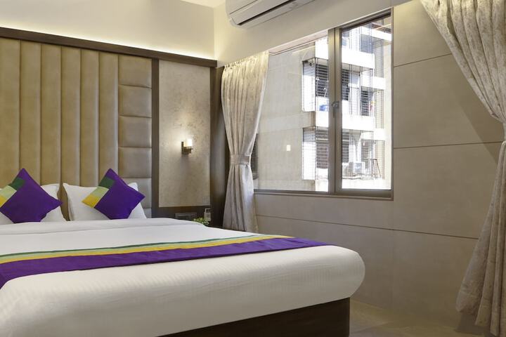 Room 20 of 39