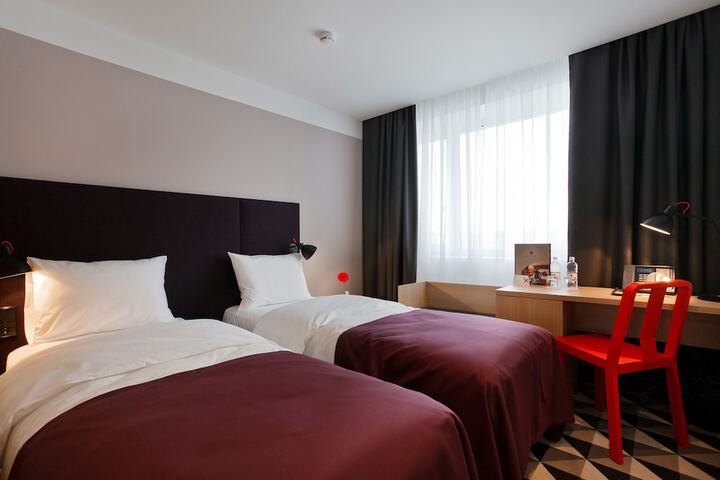 Room 21 of 56