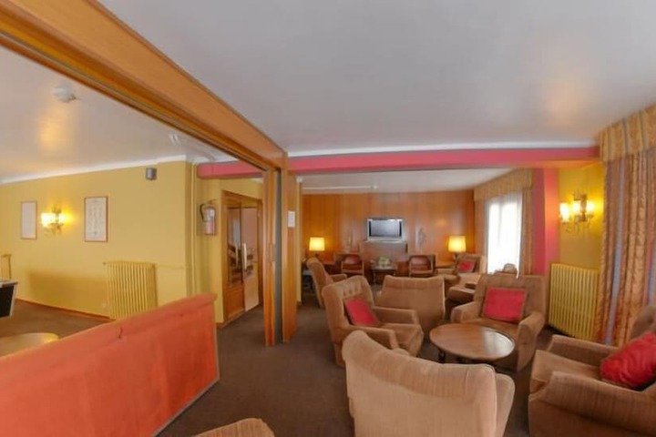Hotel Interior 5 of 45