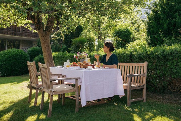 Dining 55 of 59