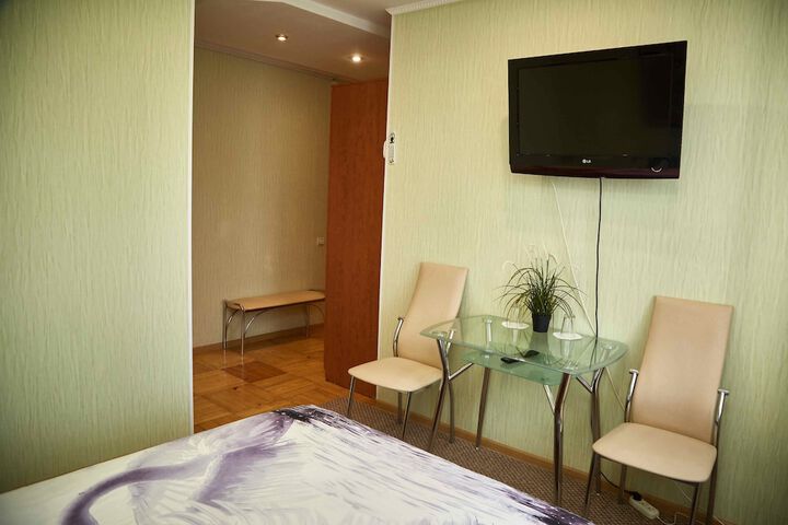 Room 10 of 57