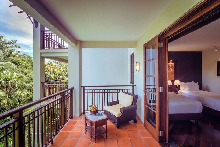 Terrace/Patio 205 of 209