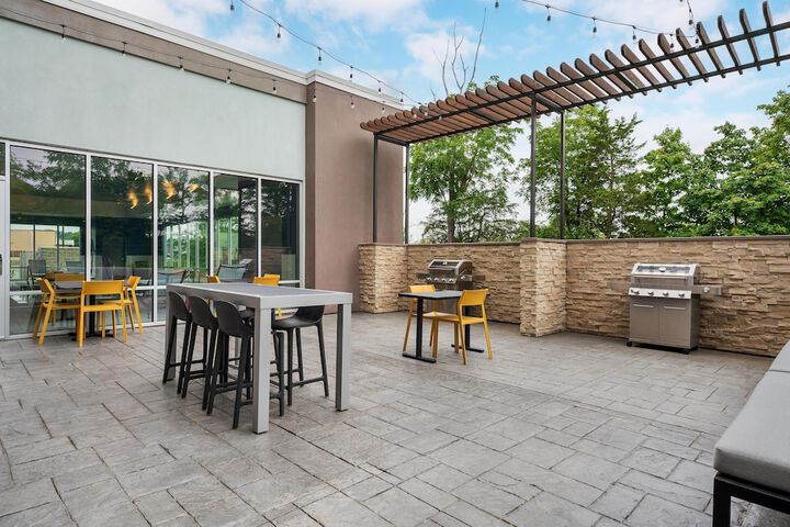Terrace/Patio 39 of 40
