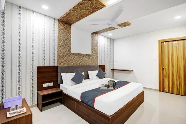 Hotel Nilkanth Inn