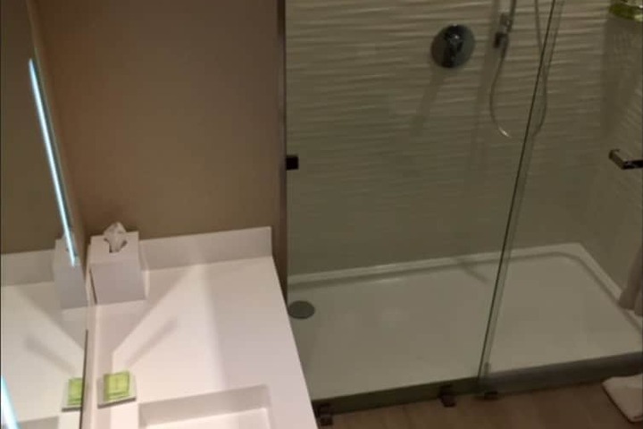 Clean Restrooms