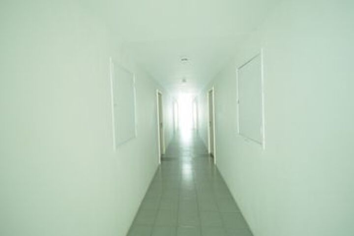 Ballroom/Hall 10 of 32