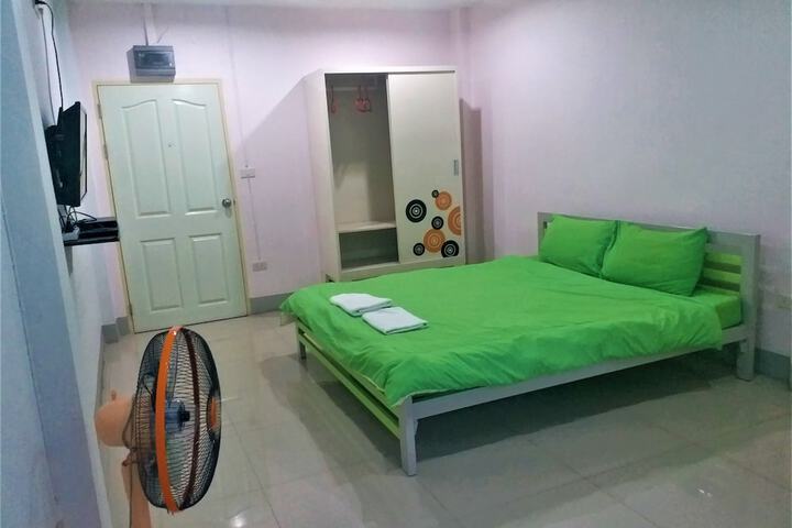 Chawalee Place