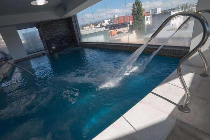 Pool 42 of 85