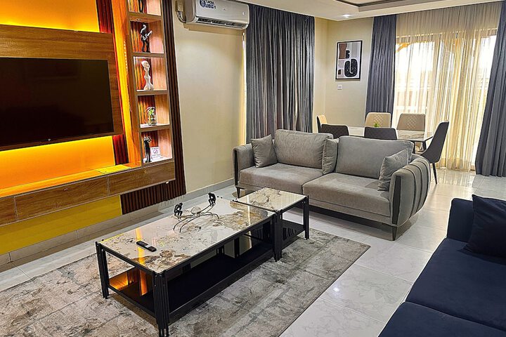 Room 18 of 42