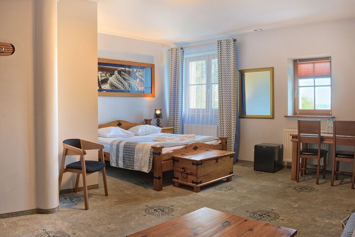 Room 57 of 210