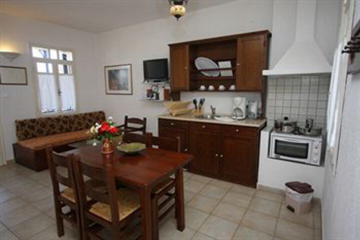 Room 12 of 26