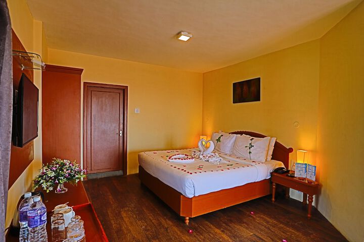 Room 12 of 29