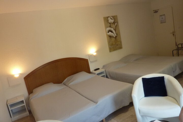 Room 31 of 61