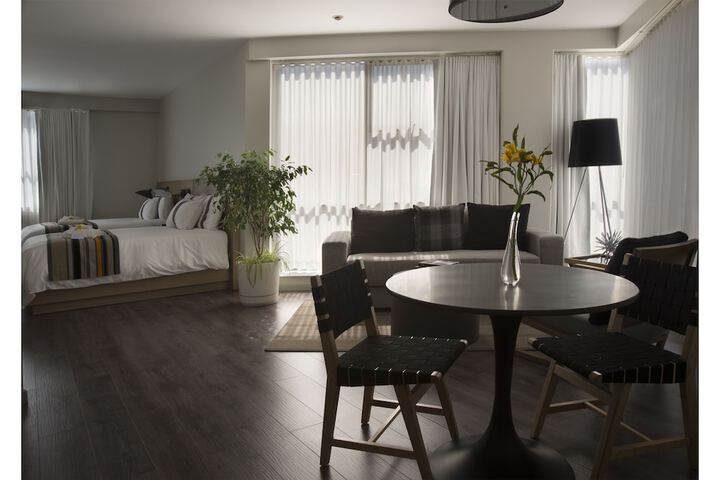 Room 8 of 47