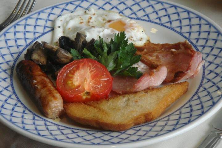 Breakfast meal