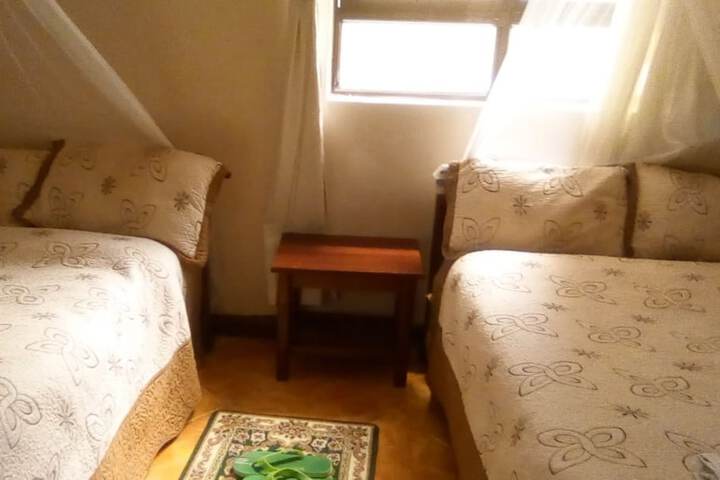 Room 6 of 19