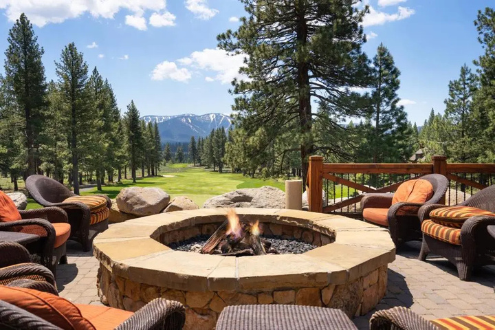 New Listing in The NEW Signature Collection at Old Greenwood