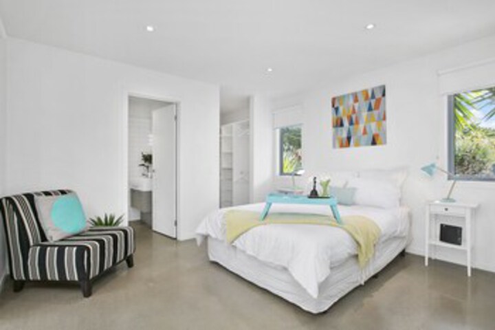 Room 16 of 21
