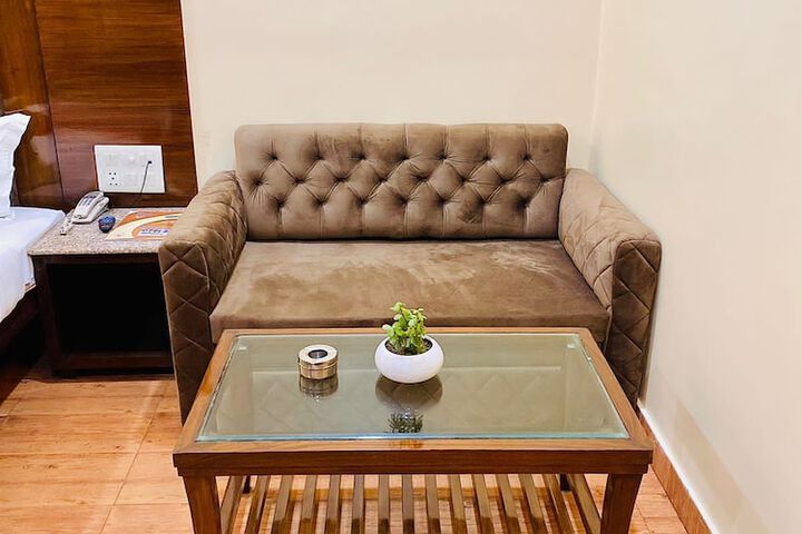 Room 45 of 63