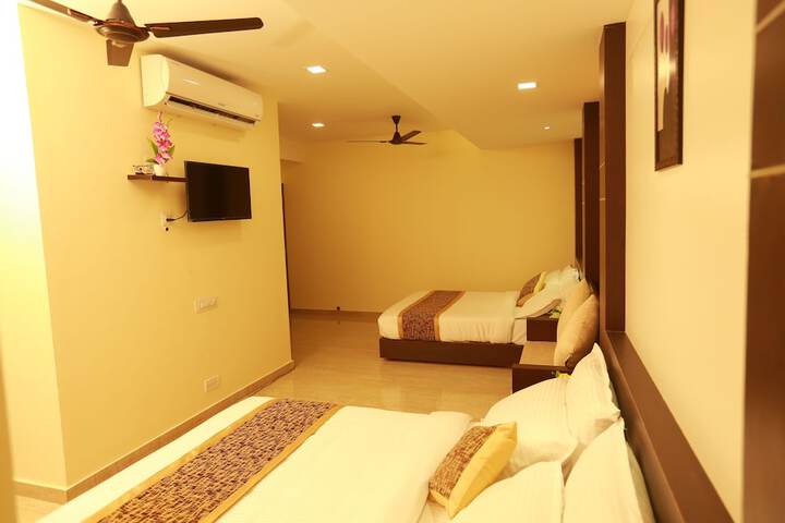 Room 9 of 43