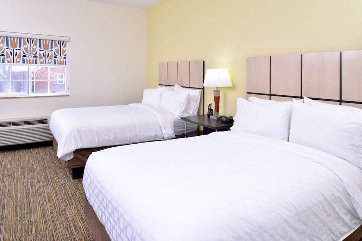 Studio 2 Double Beds (7 of 13)