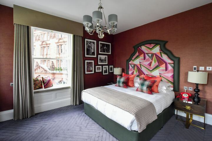 Room 21 of 85