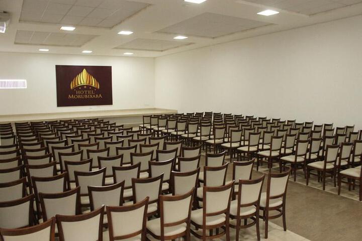 Room 8 of 14