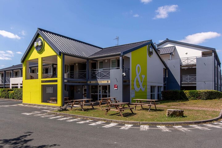 B & B HOTEL Châteauroux Aéroport in Deols