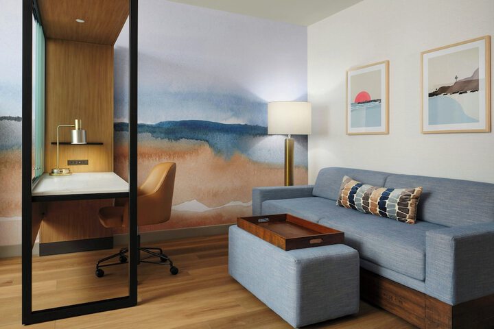 Room 6 of 29