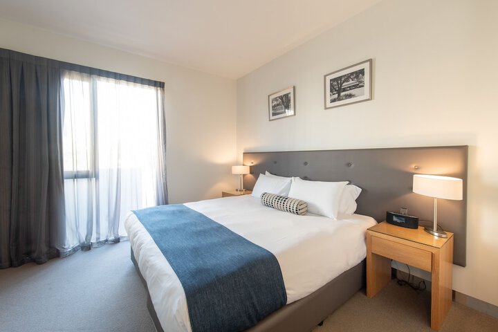 Room 4 of 64