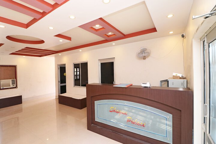 Hotel Interior 3 of 27