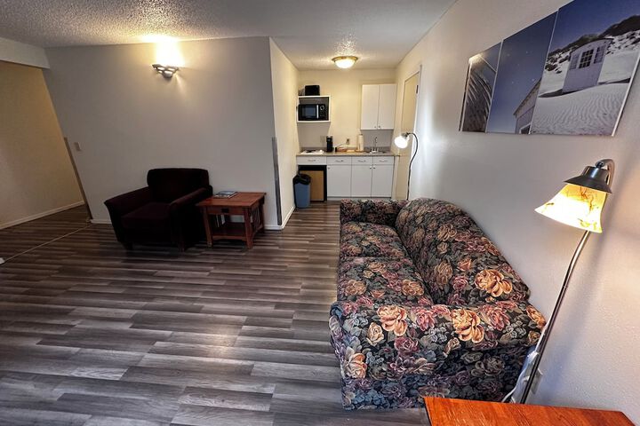 Room 95 of 165