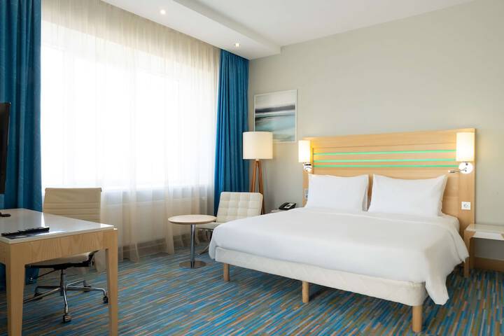 Room 37 of 160