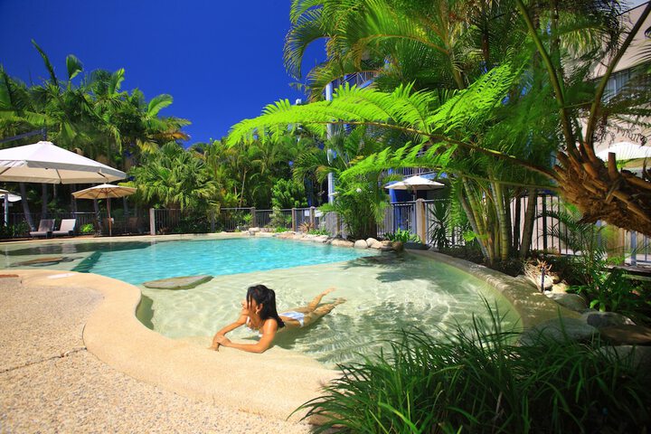 Pool Hotel
