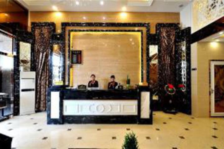 Xiangbin Holiday Hotel