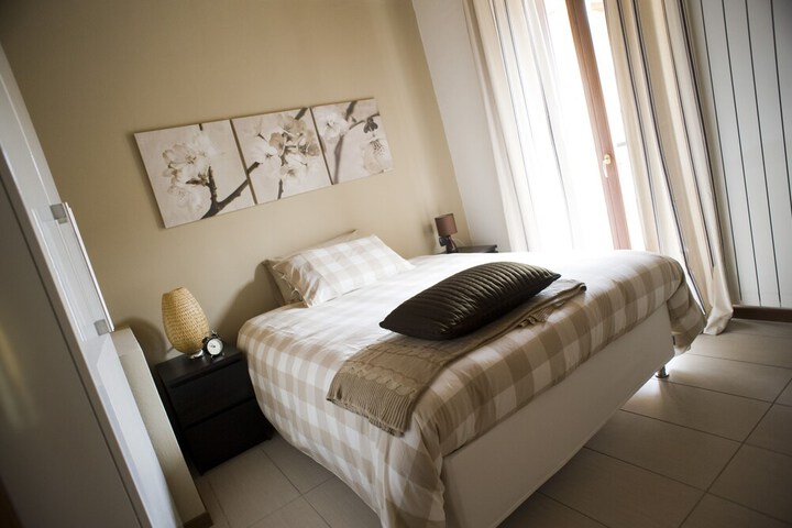 Room 5 of 43