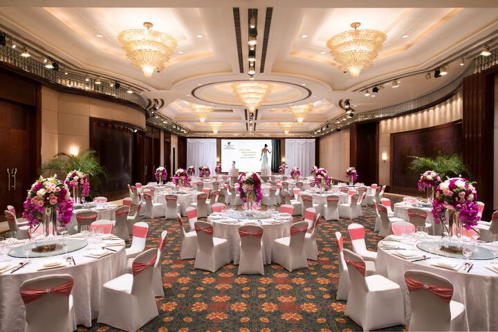Ballroom/Hall 49 of 65