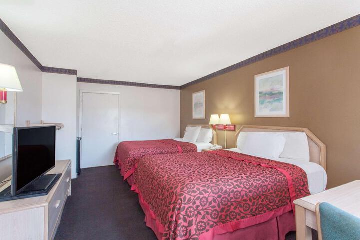 1 King Bed (1 of 5)
