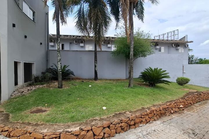 Hotel Exterior 130 of 130