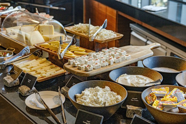 Breakfast/Coffee Service 146 of 204