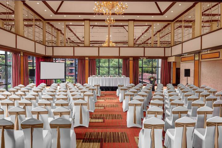 Ballroom/Hall 53 of 56