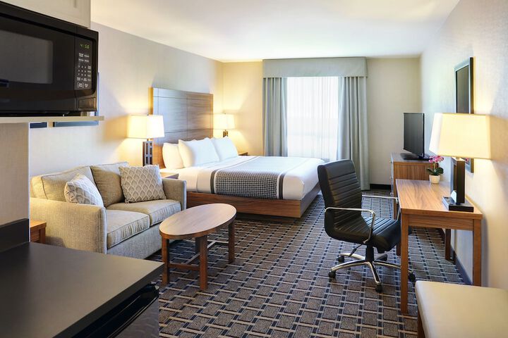 Room 5 of 29