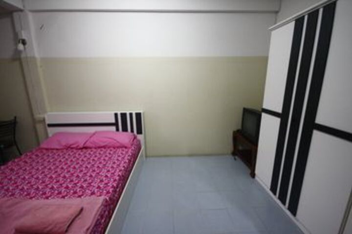 Room 31 of 47