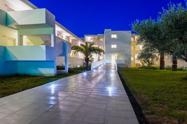 Hotel 145 of 154