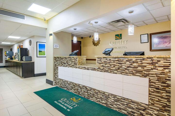 Guest Lobby