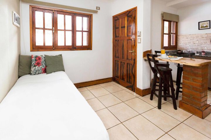 Room 12 of 44