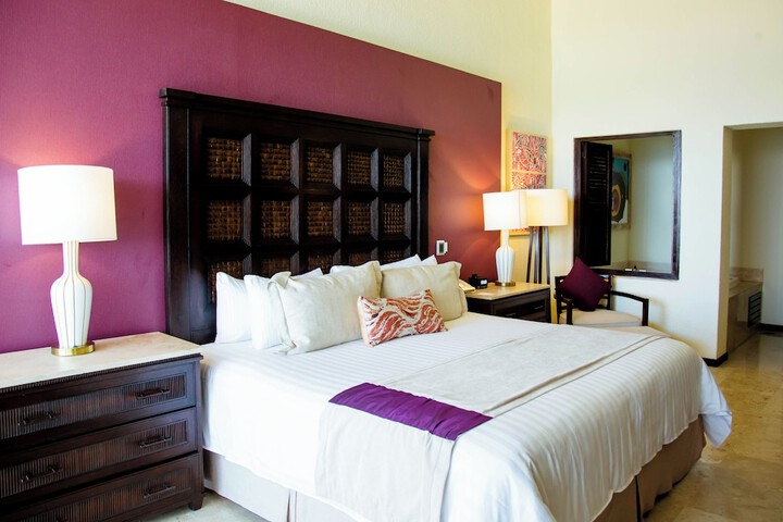 Room 28 of 157