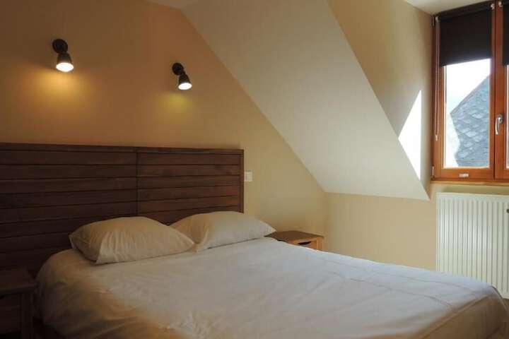 Room 5 of 22
